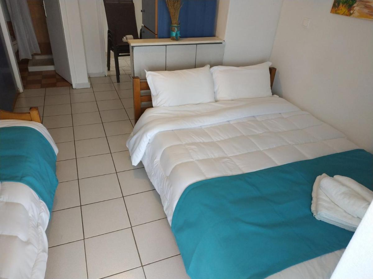 Bambola Apartments Nea Moudania Ngoại thất bức ảnh